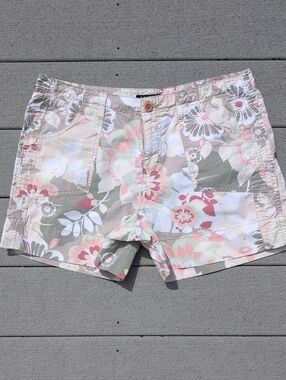 Axcess Liz Claiborne Floral Print Shorts